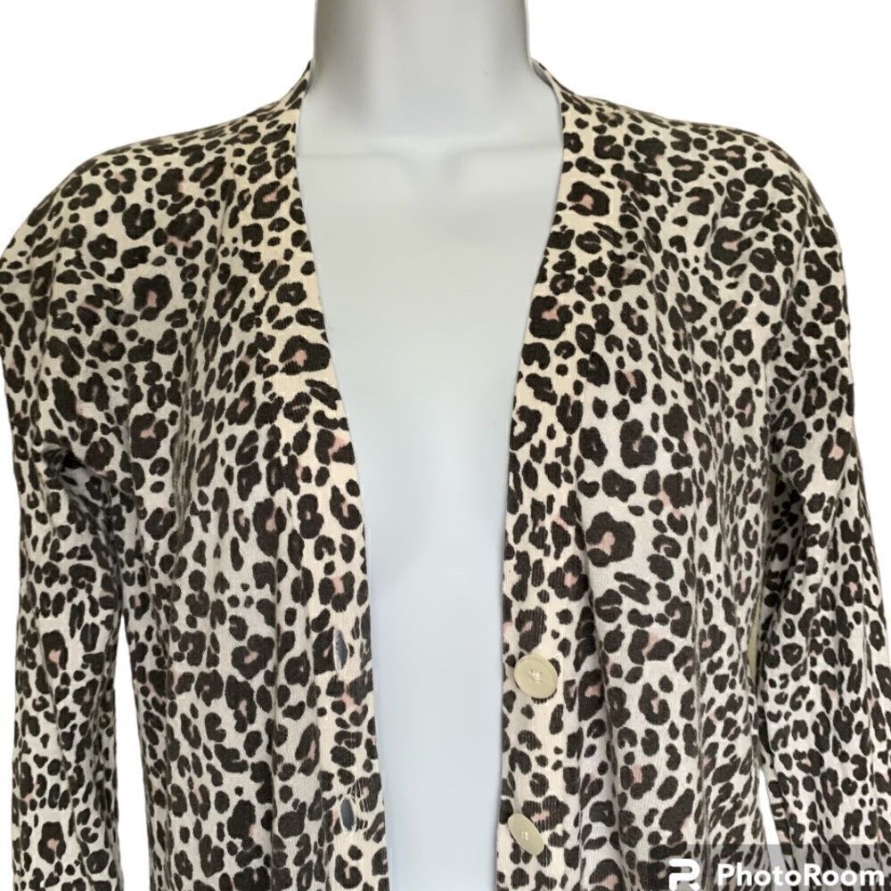 Loft Animal Print Cardigan - Size XS - Chic and Cozy - Picture 6 of 7
